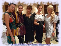 CREATIONS DEFILE